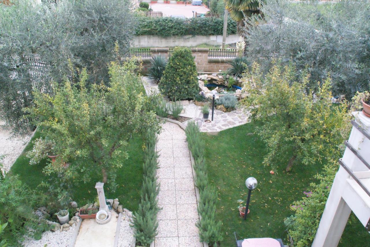 Degli Ulivi 3*